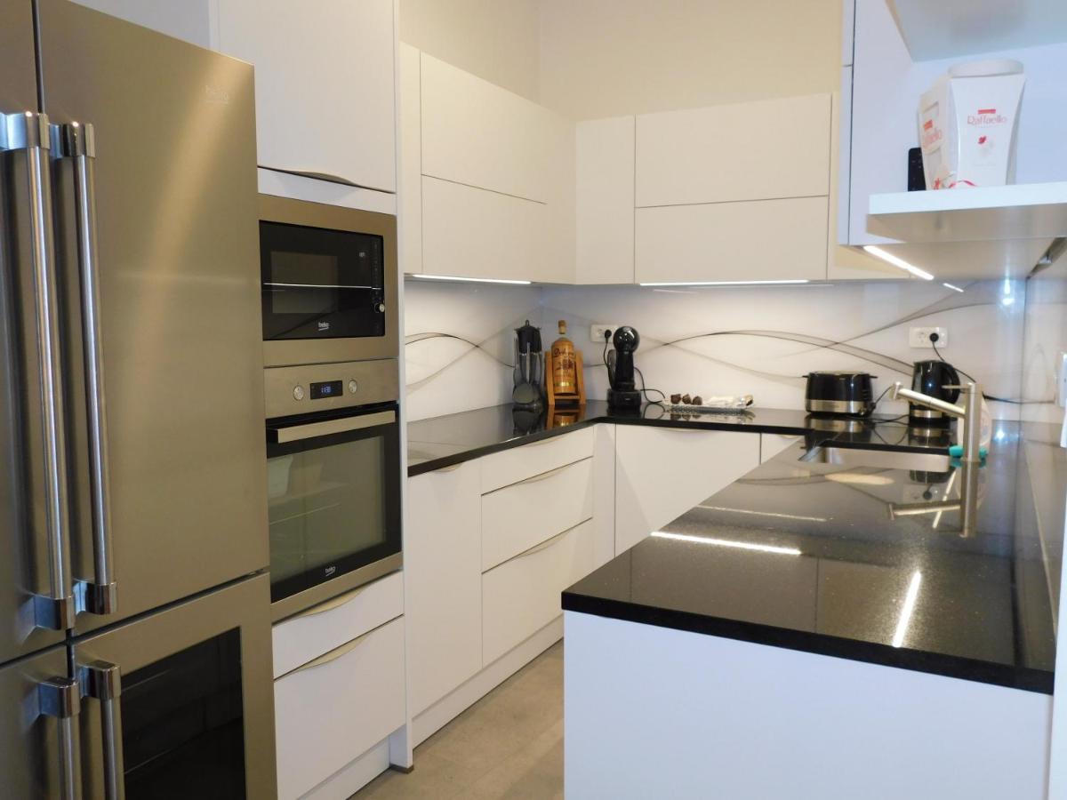 Modern Apartment Hrenova Street Ljubljana Exterior photo
