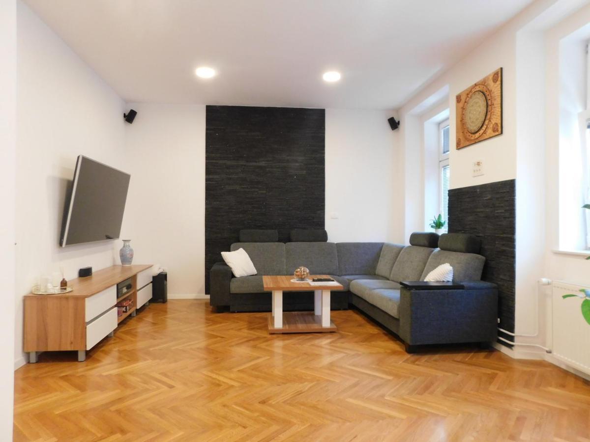 Modern Apartment Hrenova Street Ljubljana Exterior photo